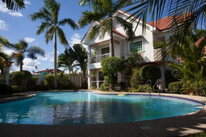  Sir Nico Guesthouse and Resort  Plaridel